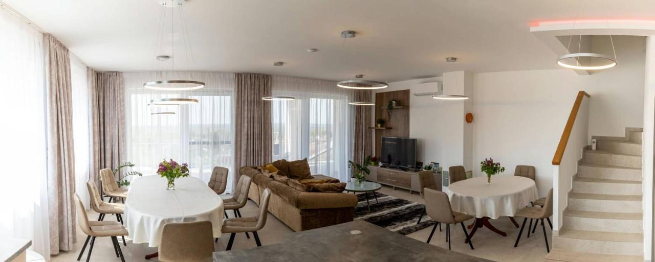 Aszuvilag Rezidencia With Sauna & Jacuzzi Legyesbenye Exterior photo